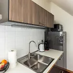 Appartamento Modern Attic With Terrace - Machova *